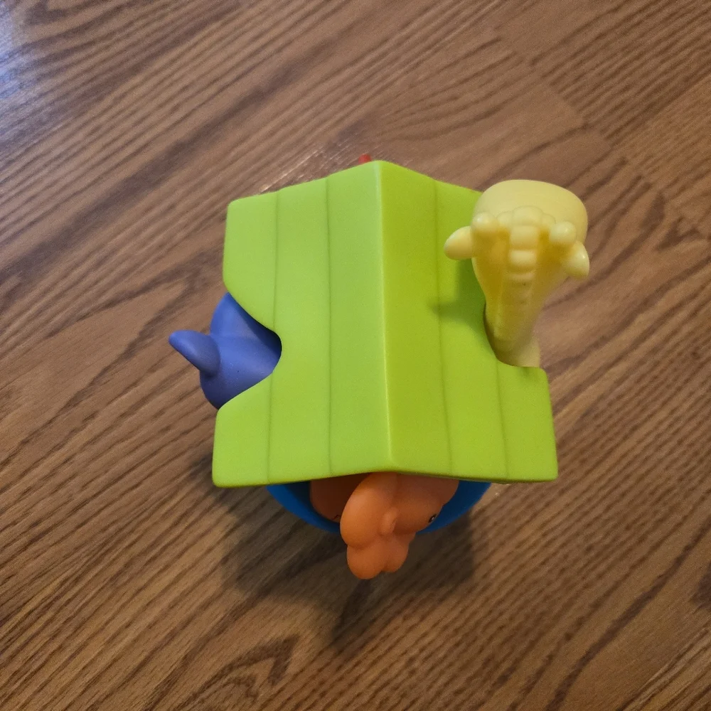 Infantino Baby Toy Chewy Ark Noah Arc Giraffe Lion Elephant Monkey Colors Shapes